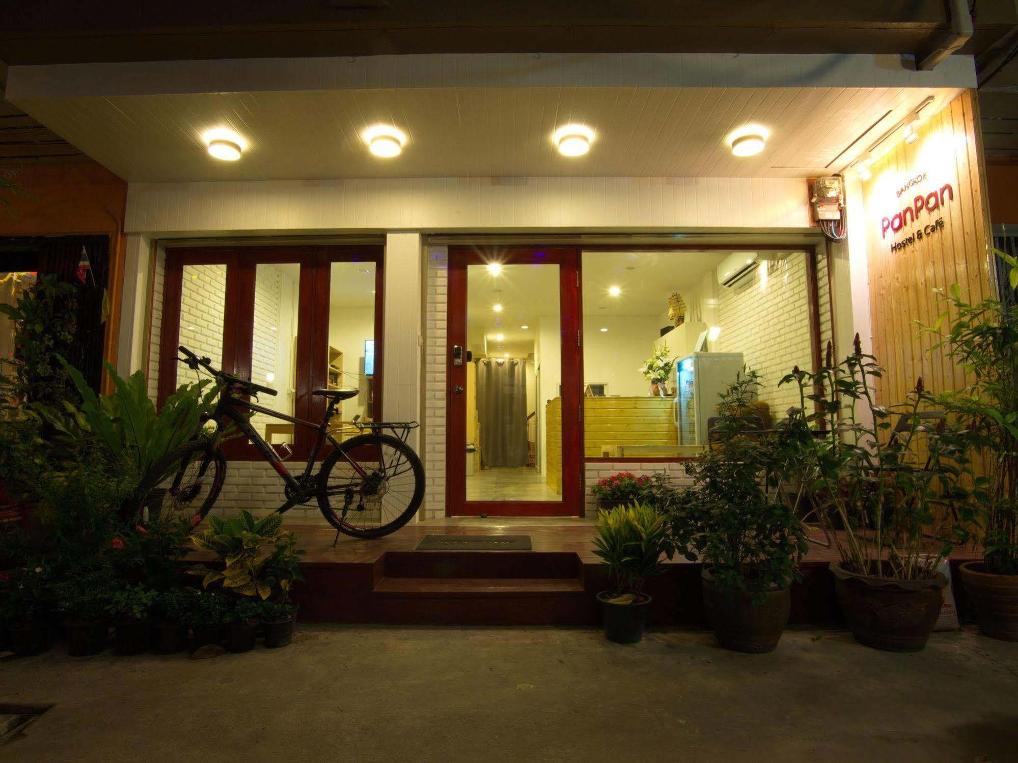 PanPan Hostel Bangkok Eksteriør billede