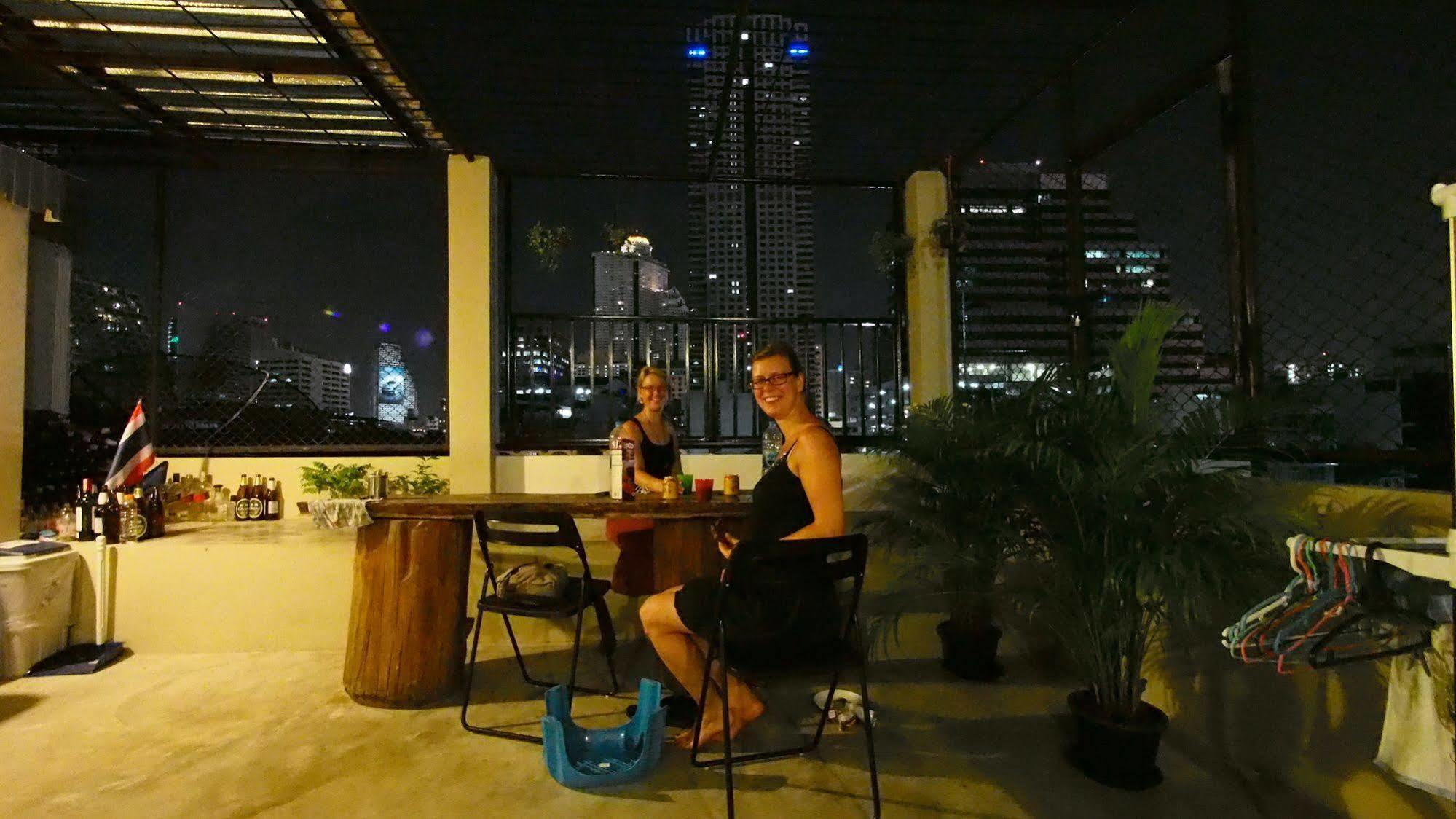 PanPan Hostel Bangkok Eksteriør billede