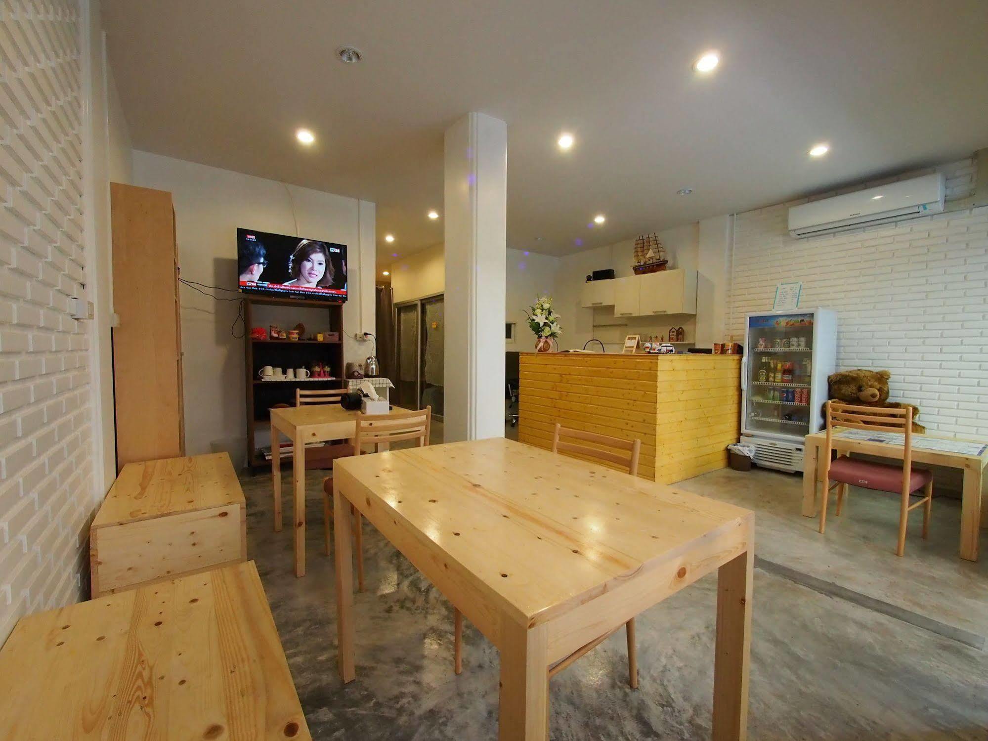 PanPan Hostel Bangkok Eksteriør billede