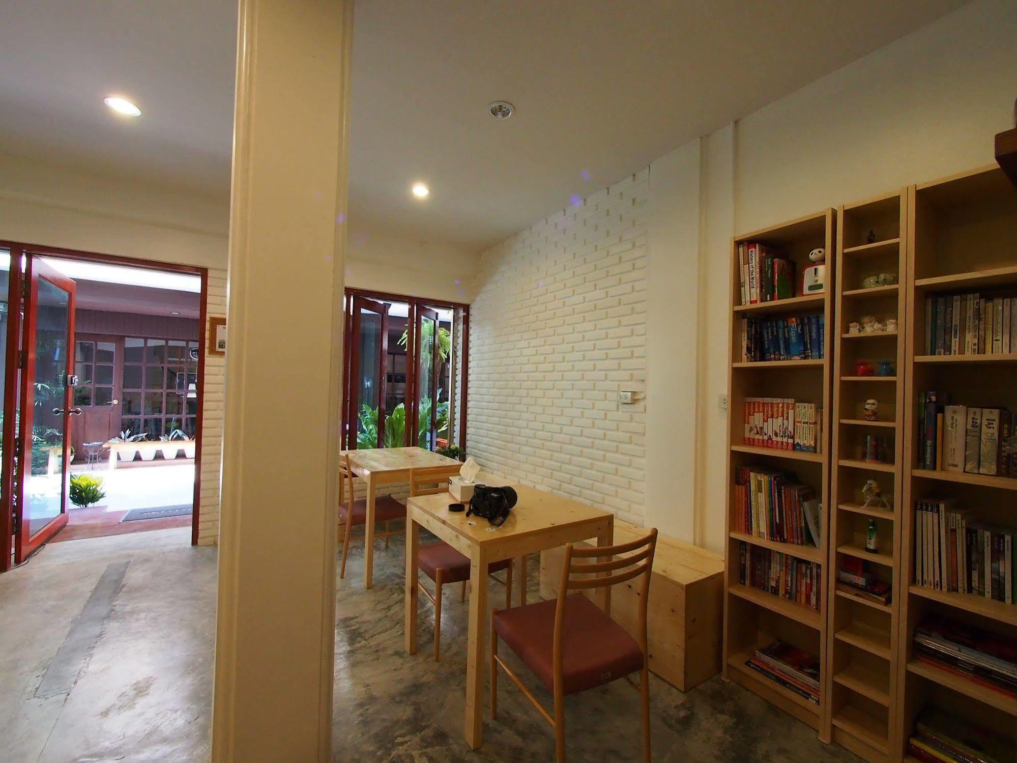 PanPan Hostel Bangkok Eksteriør billede