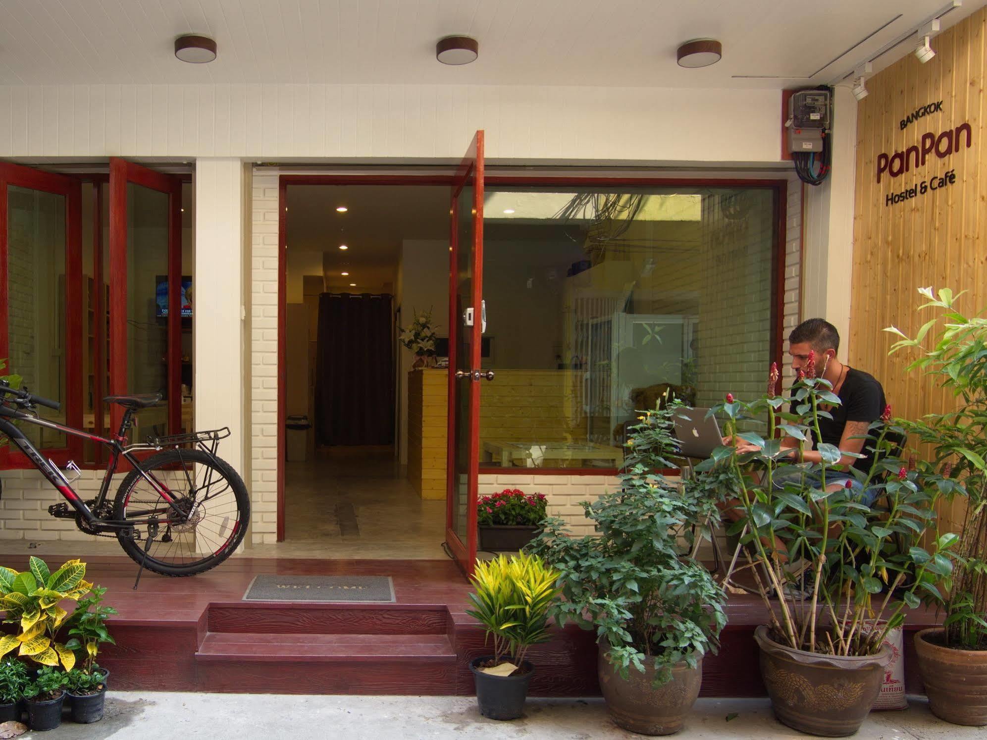 PanPan Hostel Bangkok Eksteriør billede